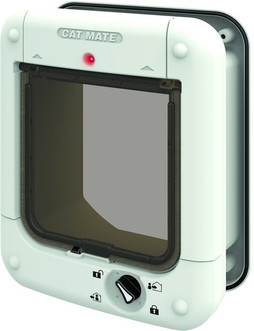 Pet Mate® f-1033392 - Smart Microchip Cat Door for Multi-Pet Homes