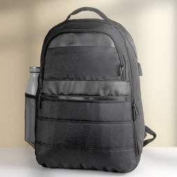 Claps 64306 - Laptop-Rucksack mit USB-Anschluss und Trolley-Gurt