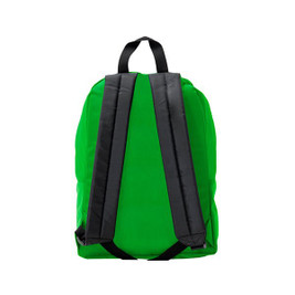 Claps 65082 - Durable Classic Backpack with Contrasting Zippers