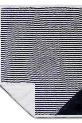 Field & Co. 1081-12 - Chevron Striped Sherpa Blanket