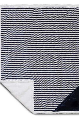 Field & Co. 1081-12 - Manta de sherpa con rayas Chevron