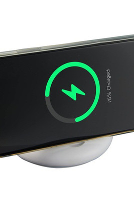 Fast Fold MagClick™ Qi2 Wireless Charging Stand - PCNA 7143-72