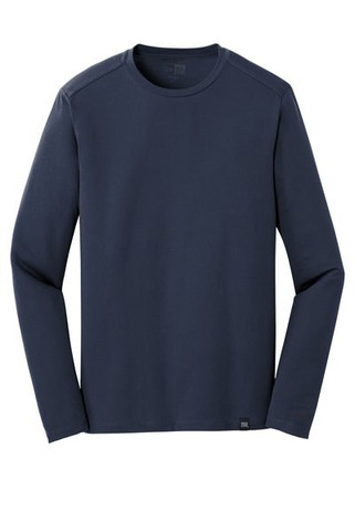 New Era NEA102 - Heritage Blend Long Sleeve Crew Tee. NEA102