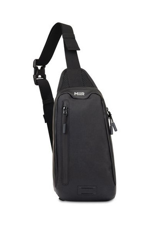 MiiR 101425 - Olympus 2.0 2L Recycled rPET Sling Bag - AWARE™