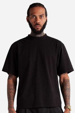 Shaka Wear SHMCS - Unisex Max Heavyweight Cropped Tee