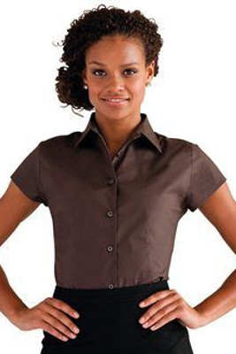 Russell J947F - Дамска риза с къс ръкав, лесна за поддръжка, вталена и еластична.