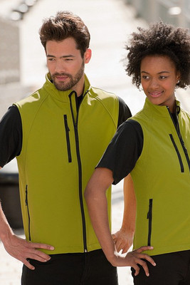 Russell J141M - Water-Resistant Softshell Gilet with Breathable Lining
