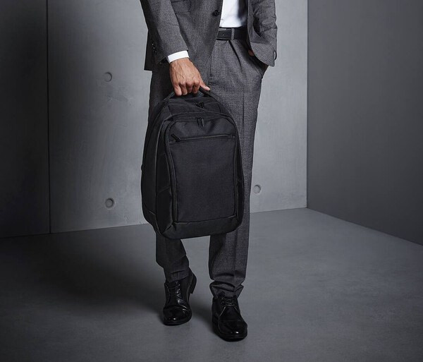 Quadra QD269 - Executive Digital Backpack