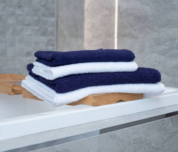Towel city TC044 - Luxurious Ringspun Bath Towel with Herringbone Border