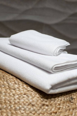 Towel city TC016 - Ultra-Soft Microfibre Guest Hand Towel