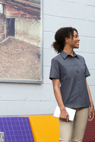 Harriton M580W - Chemise Performance Femme à Manches Courtes Key West