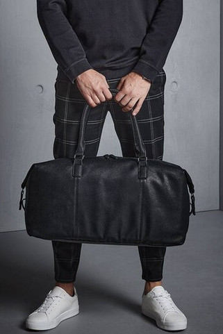 Quadra QD878 - Elegant NuHide™ Leather-Look Travel Weekender Bag