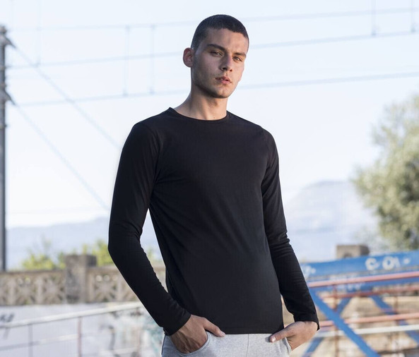 Skinnifit SF124 - Feel good long sleeved stretch t-shirt