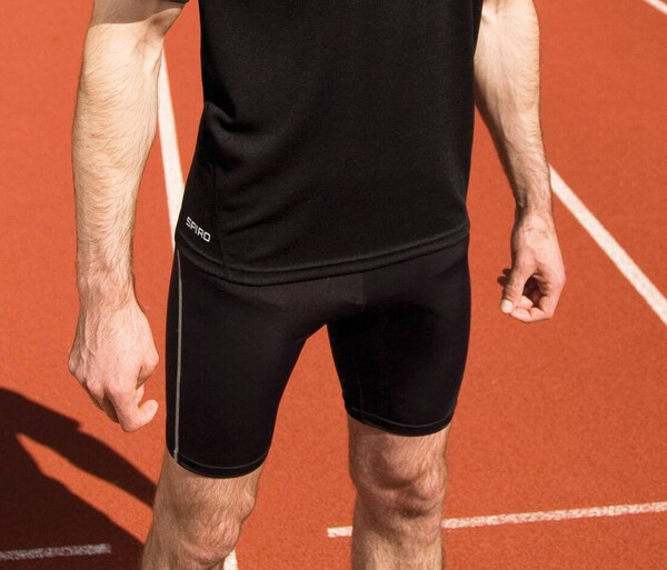 Spiro SP250 - Hurtigtørkende sportsshorts for menn
