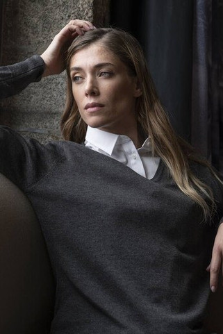 Pen Duick PK451 - Елегантен дамски пуловер с V-образно деколте и рипсени детайли