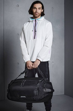 Quadra QD56X - Versatile Reflective Water-Repellent Travel Bag