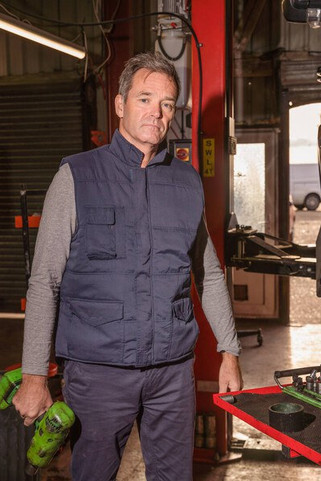 Result RS094 - Damen Weste mit Mehreren Taschen und Reißverschluss