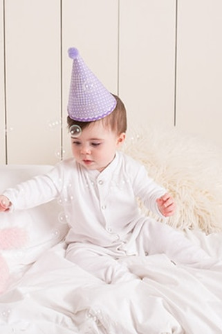 Larkwood LW050 - Baby Sleepsuit