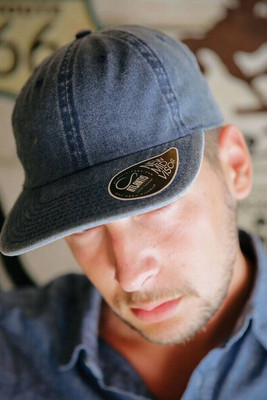 Atlantis AT056 - Classic Cotton Comfort Cap with Precurved Visor