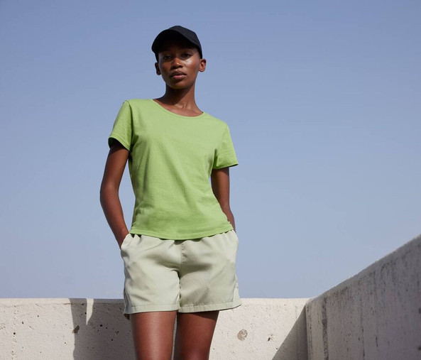 B&C BC02T - Camiseta feminina 100% algodão