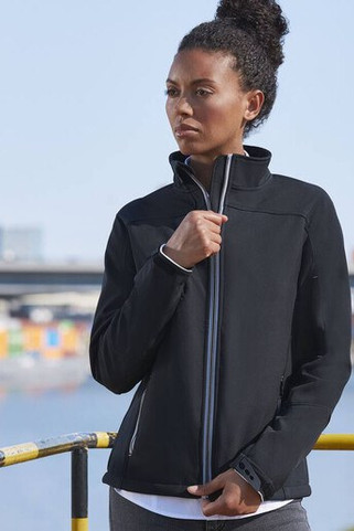 Russell JZ411 - Ladies Bionic Soft-Shell jacket