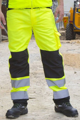 Result RS327 - Multi-pocket high visibility trousers