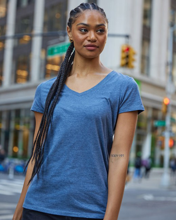 Threadfast 200RV - T-Shirt à col V à manches courtes pour femme Ultimate