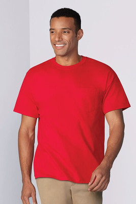 Gildan G5300 - Remera HeavyCotton con bolsillo para adulto