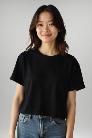 Roly CA6687 - DOMINICA Cropped und loose-fitted Kurzarm-T-Shirt