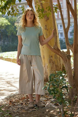 B&C BC02B - WomenS Round Neck T-Shirt 150 Organic