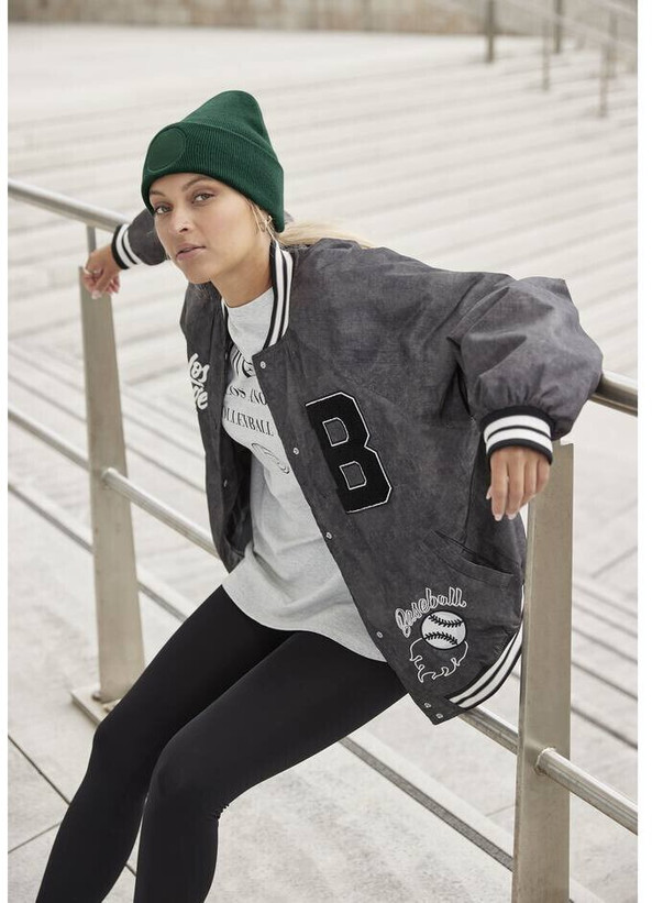 Beechfield BF446 - Customizable Soft-Touch Acrylic Beanie with Yoke