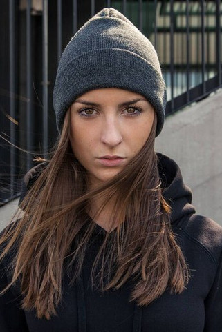 Build Your Brand BY001 - Wärmende Polyacryl-Mütze mit Ohrenklappen