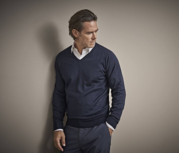 Tee Jays TJ6001 - Italian Merino Blend V-Neck Sweater for Men