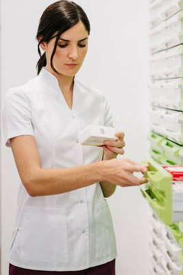 Velilla V35203 - ДАМСКА ТУНИКА С КОПЧЕТА тик-так