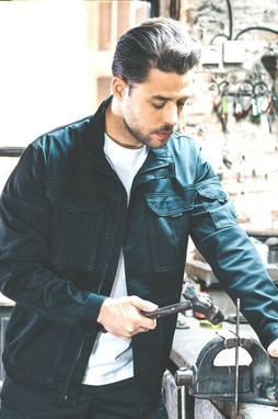 VELILLA V6002S - Multi-pocket stretch jacket