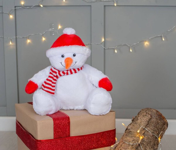 Mumbles MM567 - Cuddly Snowman Plush with Striped Scarf