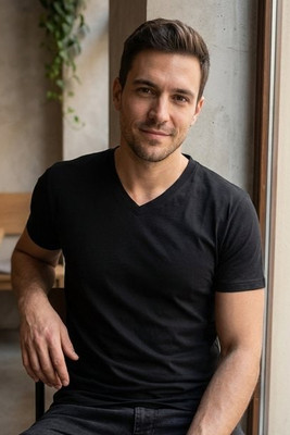 Malfini 102 - V-neck T-shirt unisex