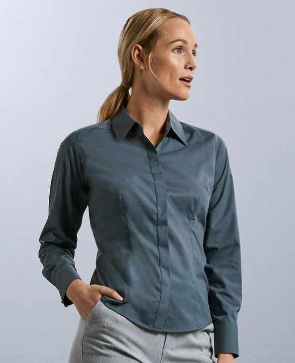 Russell Collection R924F - Ladies Fitted Easy Care Long Sleeve Poplin Shirt