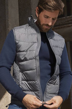 Russell RU441M - Russell Womens Outdoor Insulated Bodywarmer Vest
