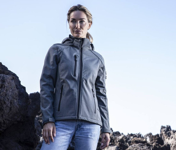 Women's-3-layer-softshell-jacket-Wordans