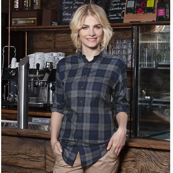 Urban-Style-women's-checked-shirt-Wordans