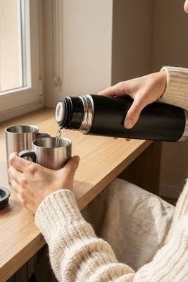 ISOSET Stainless Steel Insulated Flask with Dual Mugs - GiftRetail KC2694