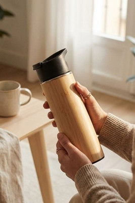 NANDA Eco-Friendly Bamboo Insulated Flask 450ml Leak-Proof - GiftRetail MO6371