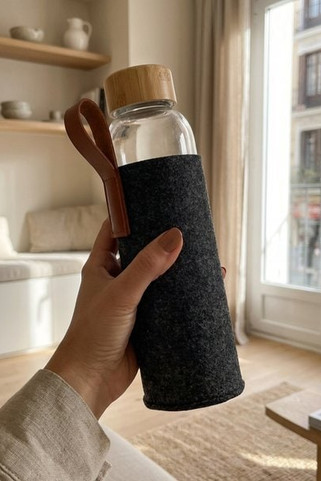 THAI Eco-Friendly Glass Bottle with Bamboo Lid and Pouch - GiftRetail MO6800