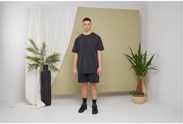 BUILD YOUR BRAND BY189 - ACID WASHED HEAVY OVERSIZE TEE