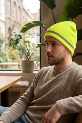 Atlantis Headwear AT238 - Korkean näkyvyyden pipo, valmistettu kierrätetystä polyesteristä