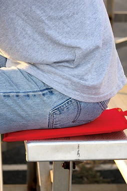 Prime Line SC200 - Non-Woven Stadium Cushion