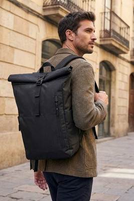 VALLEY ROLLPACK 300D RPET rolltop backpack - GiftRetail MO2051