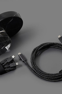 Native Union NU001 - Belt Cable USB Charger