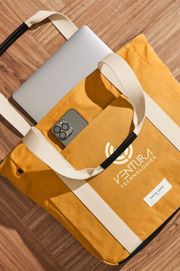 Native Union NU007 - Work From Anywhere Tote Bag